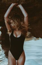 LIA MARIE JOHNSON on the Set of a Photoshoot