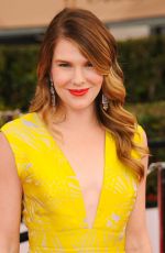 LILY RABE at Screen Actors Guild Awards 2016 in Los Angeles 01/30/2016