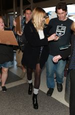 MARGOT ROBBIE Arrives at Los Angeles International Airport 01/24/2016