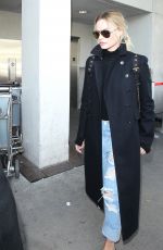 MARGOT ROBBIE at Los Angeles international Airport 01/14/2016