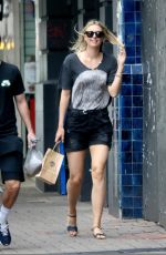 MARIA SHARAPOVA Out and About in Brisbane 12/30/2015