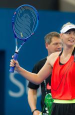 MARIA SHARAPOVA Training in Brisbane 12/31/2015