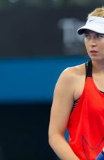 MARIA SHARAPOVA Training in Brisbane 12/31/2015