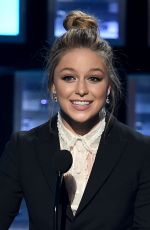MELISSA BENOIST at 2016 People’s Choice Awards in Los Angeles 01/06/2016