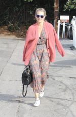 MOLLY SIMS Out and About in Brentwood 01/14/2016