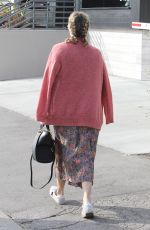 MOLLY SIMS Out and About in Brentwood 01/14/2016