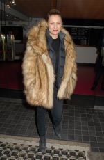 MYANNA BURING Leaves Trafalgar Studios 01/15/2016