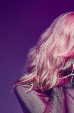 NATALIE DORMER - People’s Choice Awards 2016 Portrait Session