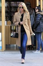 NICKY HILTON Out and About in Beverly Hills 01/07/2016