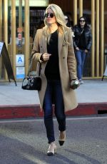 NICKY HILTON Out and About in Beverly Hills 01/07/2016