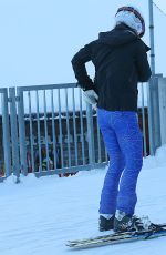 PIPPA MIDDLETON Skiing at Inferno Muerren in the Schiltron in Switzerland 01/23/2016