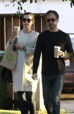 Pregnant ANNE HATHAWAY Leaves M Cafe in Los Angeles 01/26/2016