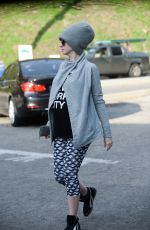Pregnant ANNE HATHAWAY Out and About in West Hollywood 01/19/2016