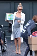 Pregnant CHRISSY TEIGEN Out and About in Beverly Hills 01/07/2016