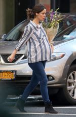 Pregnant ROSE BYRNE Out and About in New York 01/17/2016