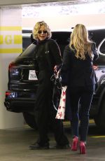 REESE WITHERSPOON and MEG RYAN Leaves Reese
