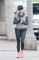 REESE WITHERSPOON Leaves a Yoga Class in Los Angeles 01/20/2016