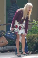 REESE WITHERSPOON on the Set of Big Little Lies in Los Angeles 01/16/2016