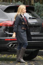 REESE WITHERSPOON Out for Coffee in Brentwood 01/06/2016