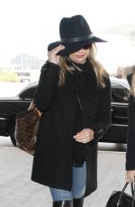 SARAH MICHELLE GELLAR at LAX Airport in Los Angeles 01/20/2016