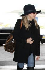 SARAH MICHELLE GELLAR at LAX Airport in Los Angeles 01/20/2016
