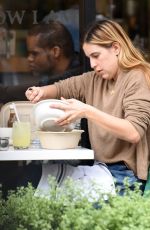 SCOUT WILLIS Out for Lunch in Los Angeles 01/09/2016