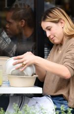 SCOUT WILLIS Out for Lunch in Los Angeles 01/09/2016
