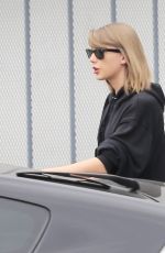 SELENA GOMEZ and TAYLOR SWIFT Leaves a Gym in Los Angeles 01/18/2016