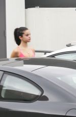 SELENA GOMEZ and TAYLOR SWIFT Leaves a Gym in Los Angeles 01/18/2016