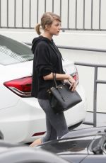 SELENA GOMEZ and TAYLOR SWIFT Leaves a Gym in Los Angeles 01/18/2016