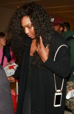 SERENA WILIAMS Arrives at LAX Airport in Los Angeles 12/31/2015