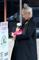 SIA FURLER Out for Coffee in Los Angeles 01/07/2016