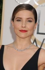 SOPHIA BUSH at 73rd Annual Golden Globe Awards in Beverly Hills 10/01/2016
