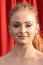 SOPHIE TURNER at Screen Actors Guild Awards 2016 in Los Angeles 01/30/2016