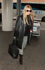 STACY FERGIE FERGUSON at Los Angeles Internationl Airport 01/19/2016
