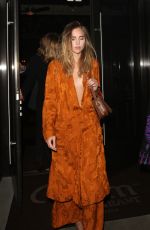 SUKI WATERGOUSE Leaves Palms Restaurant in Beverly Hills 01/07/2016