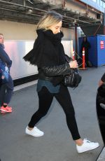 TAYLOR SCHILLING Arrives at LAX Airport in Los Angeles 01/07/2016