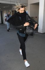 TAYLOR SCHILLING Arrives at LAX Airport in Los Angeles 01/07/2016