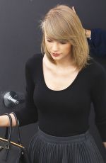 TAYLOR SWIFT Leaves Boa Steakhouse Restaurant in Los Angeles 01/17/2016
