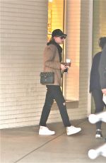 TAYLOR SWIFT Out for Coffee in Beverly Hills 01/22/2016