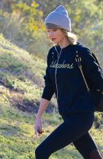 TAYLOR SWIFT Out Hiking in Los Angeles 12/30/2015