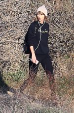 TAYLOR SWIFT Out Hiking in Los Angeles 12/30/2015