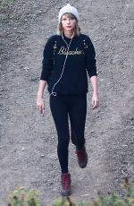 TAYLOR SWIFT Out Hiking in Los Angeles 12/30/2015