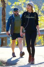 TAYLOR SWIFT Out Hiking in Los Angeles 12/30/2015