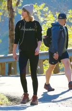 TAYLOR SWIFT Out Hiking in Los Angeles 12/30/2015