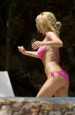 The Best from Past - JESSICA SIMPSON in Bikini at a Pool in Cabo San Lucas 11/07/2006