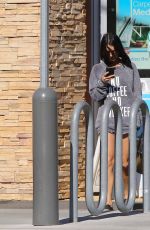 VANESSA and STELLA HUDGENS Leaves Walgreens in Los Angeles 01/25/2016