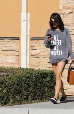 VANESSA and STELLA HUDGENS Leaves Walgreens in Los Angeles 01/25/2016