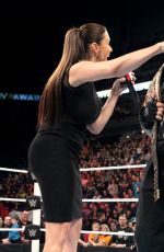 WWE - Raw Digitals 12/21/2015