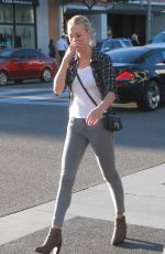 YVONNE STRAHOVSKI Out for Lunch in Beverly Hills 01/12/2016